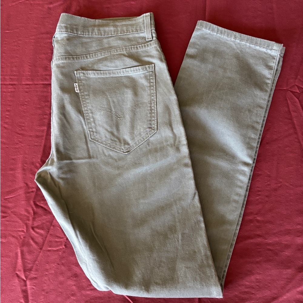 Olive Green Levi’s 511 34x34 slim fit trousers